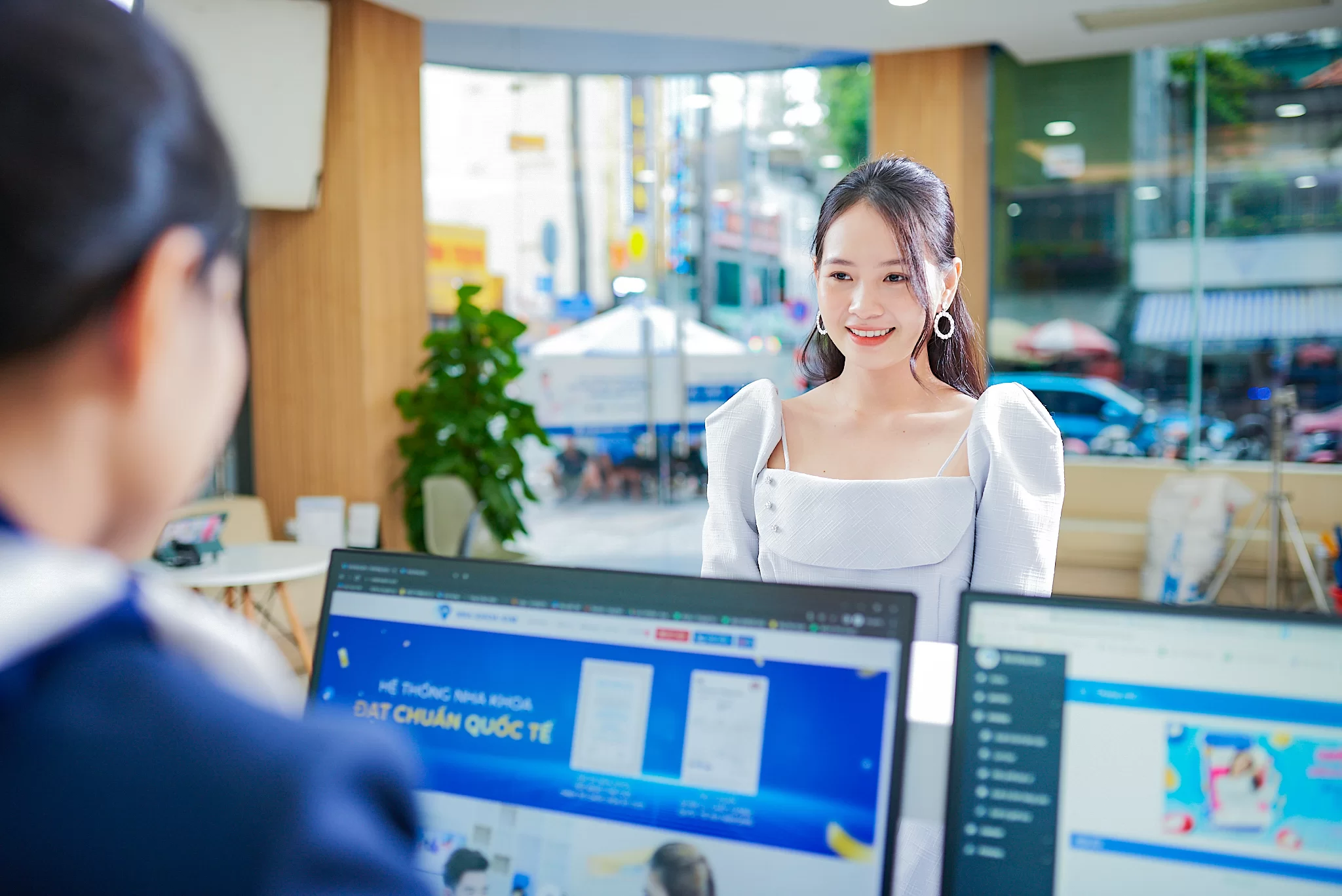 POS nha khoa giải quyết vấn đề phòng khám